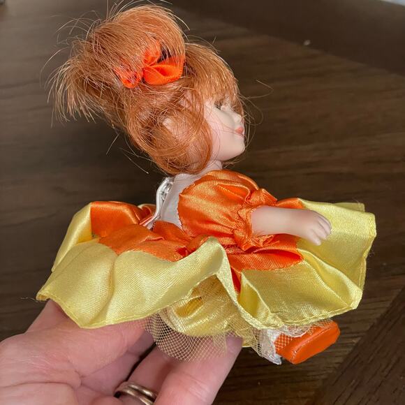 Marie Osmond Candy Corn Too Sweet Doll 5" 2008 Red Hair Orange Yellow Dress READ - Picture 10 of 14